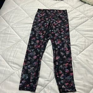 Womens lululemon leggins